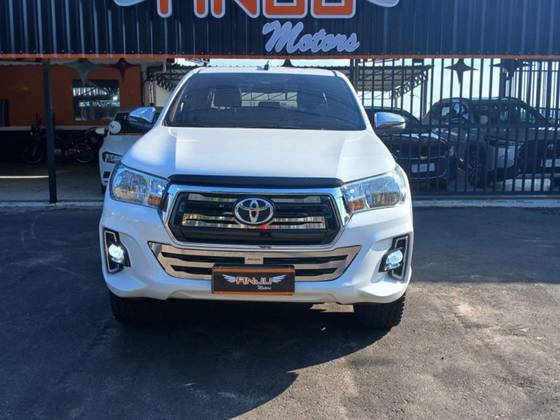 TOYOTA HILUX 2.7 SRV 4X2 CD 16V FLEX 4P AUTOMÁTICO